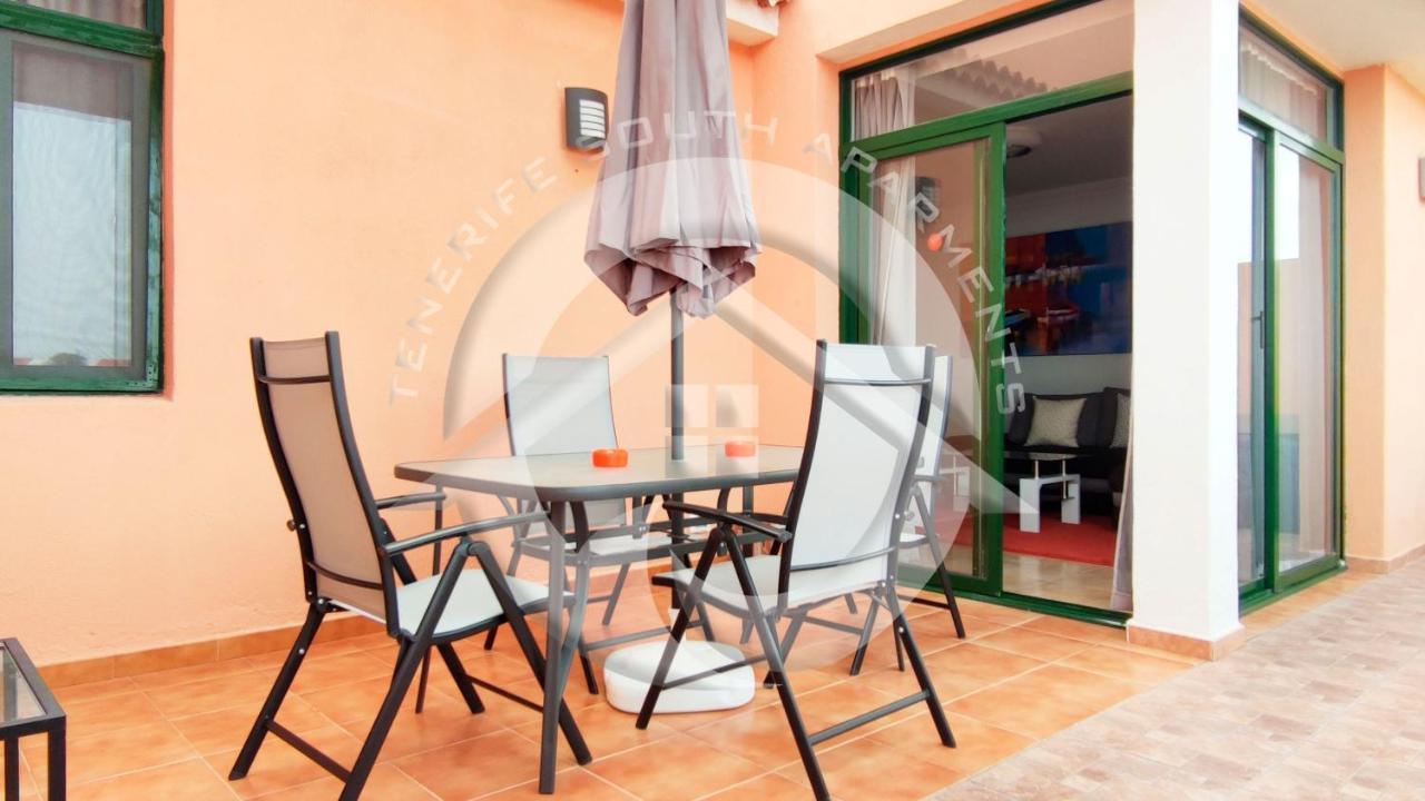 Oasis Ocean Breeze Apartment Сан Мигел де Абона Екстериор снимка